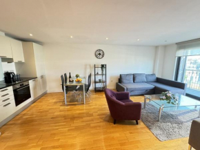 Cosy Modern Tower Bridge Apartment